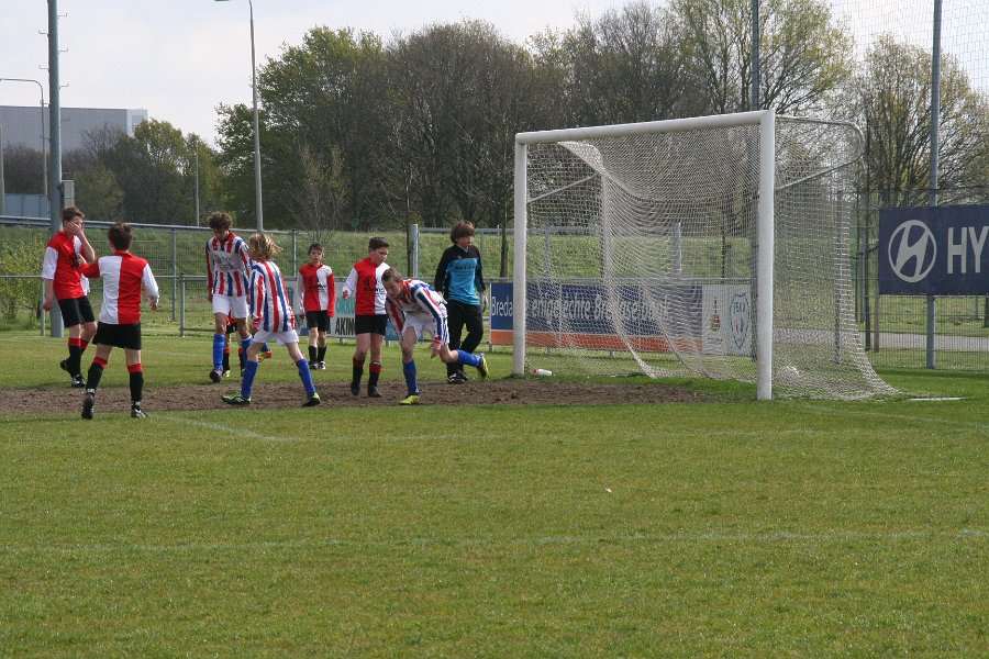 voetbal21042012 002